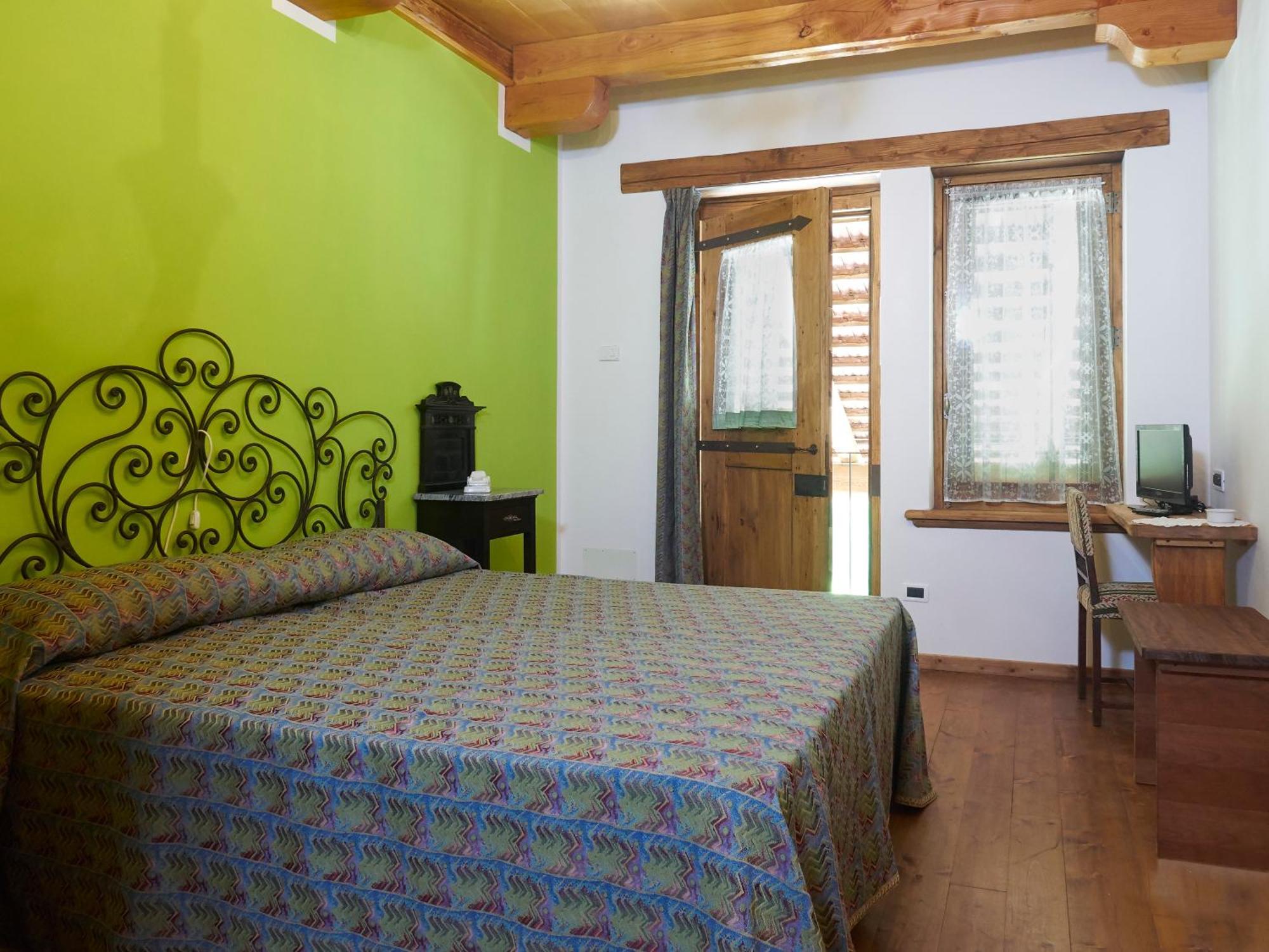 B&B Cascina Dell'Eco Busca Kültér fotó